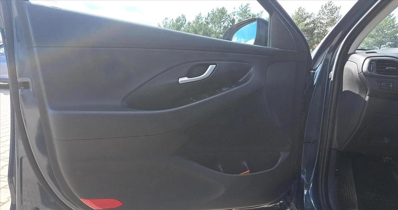 Hyundai I30 cena 67500 przebieg: 13306, rok produkcji 2022 z Kudowa-Zdrój małe 92